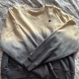 Champion Women’s Gradient Sweater - Cream and Gray